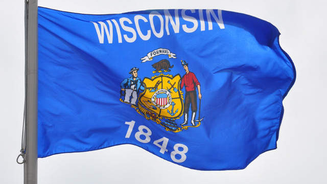 Wisconsin state flag 20120523144929 640 480