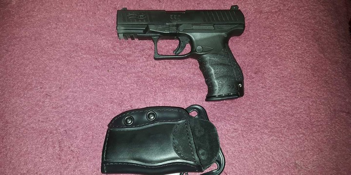 Walther PPQ M2 with Safariland Model 567