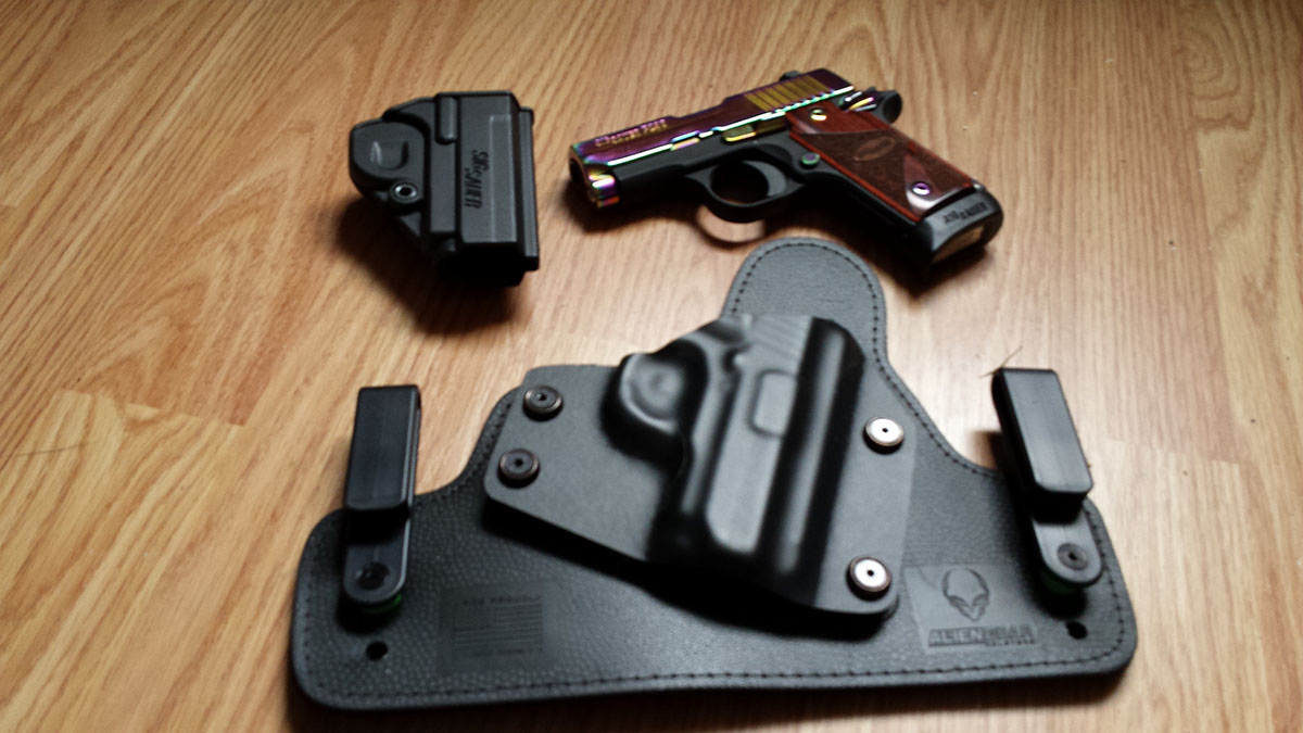 #DIGTHERIG - Joe and his Sig Sauer P238 – Concealed Nation