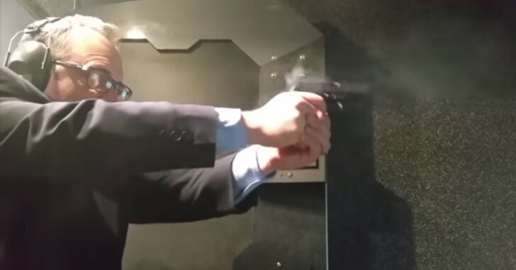 [VIDEO] Why This Guy Wears A Suit Coat To The Range