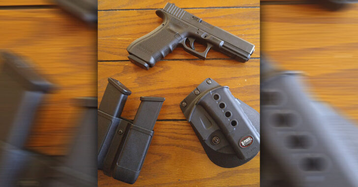 #DIGTHERIG – Chris and his Glock 17 in a Fobus Holster