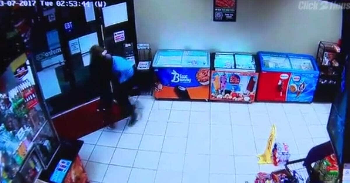 [VIDEO] Armed Security Guard Gets Complacent -- Almost Pays For It With ...