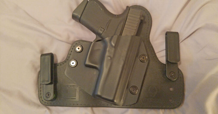 #DIGTHERIG – John and his Glock 43 and his Alien Gear Holster