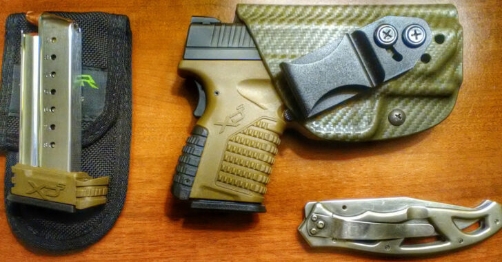 #DIGTHERIG – Drew and his Springfield XDs 9mm in a Vedder Holster