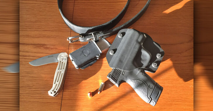 #DIGTHERIG – Steve and his Smith & Wesson M&P Shield 40 in an Alien Gear Holster