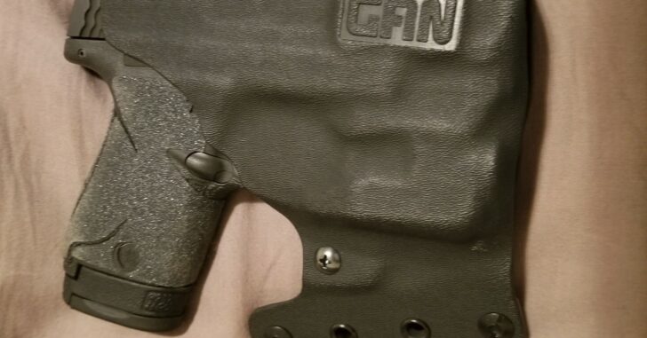 #DIGTHERIG – Budmam and his Smith & Wesson M&P 40 in a Gan Custom Holster