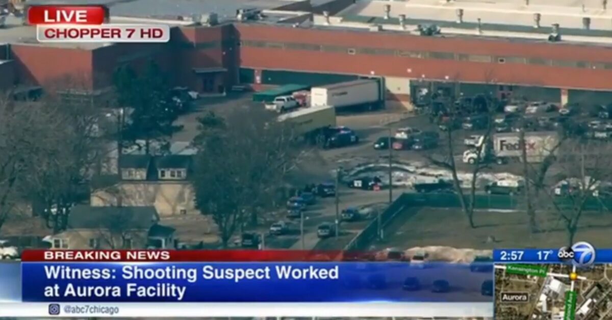 aurora il breaking news today shooting live