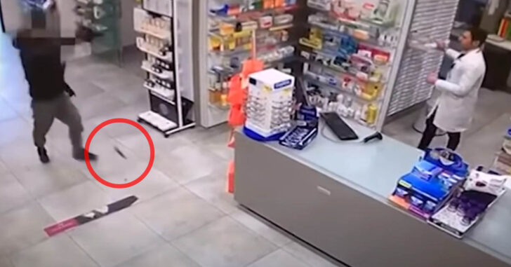 Robber’s Magazine Flies Out Of Gun During Robbery, Giving Us All An LOL