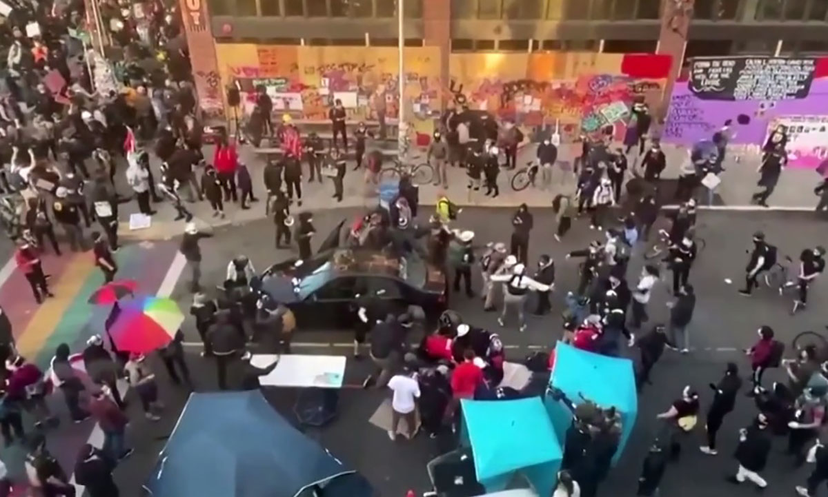 Man Drives Towards Crowd Of Protesters, Shoots One, Gets Out Of Car ...