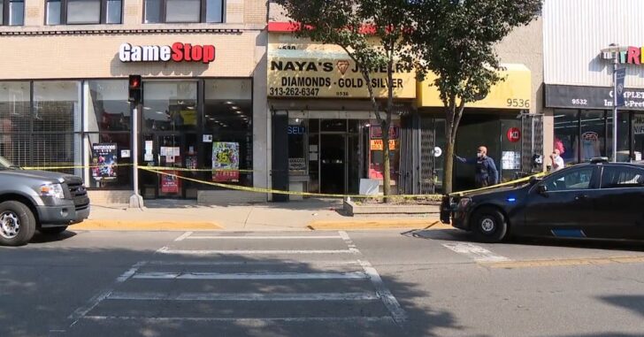 Attempted Jewelry Store Robbery Leaves Owner with Stab Wound and Suspect with Multiple Gunshot Wounds after Owner Fights Back