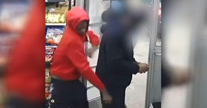 [VIDEO] Open Carrier Has Gun Snatched At Convenience Store