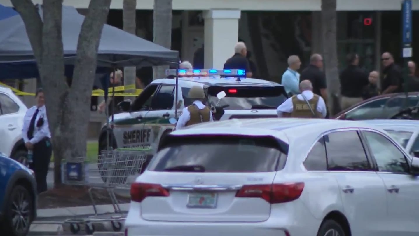 3 Dead, Including Child, After A Shooting Inside Publix Supermarket In ...