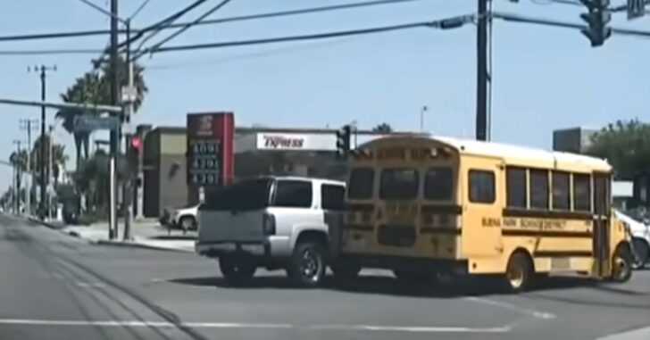 Guy Fresh Out Of Jail Shoots At School Bus Before Finally Being Taken Out By Police
