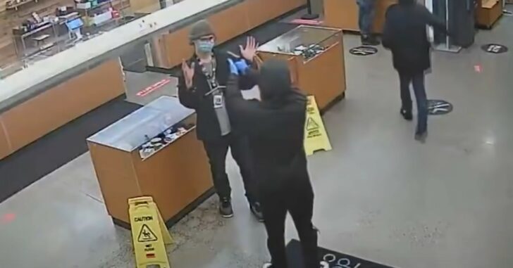Man Tries Disarming Attempt With Multiple Bad Guys Present