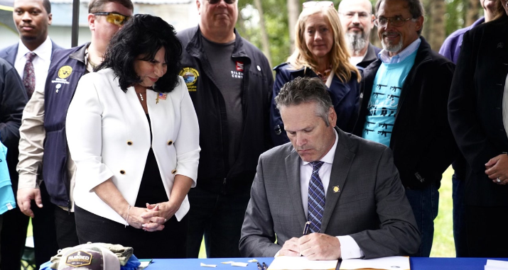 Alaska Governor Signs Bill Preventing Closure Of Gun Stores During Emergencies
